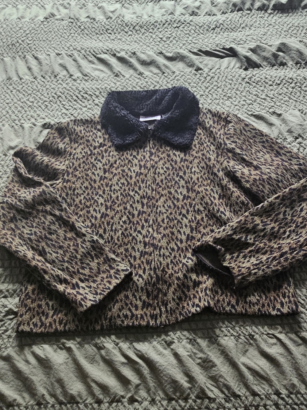 Kathie Lee Collection Black And Dark Green Faux Fur Collar Leopard Barn Jacket